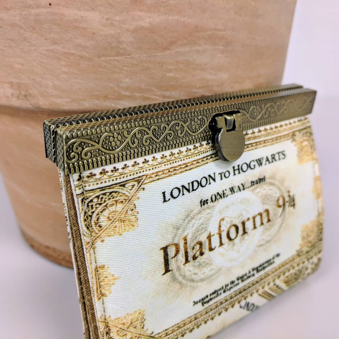 Platform Bar Lock Wallet