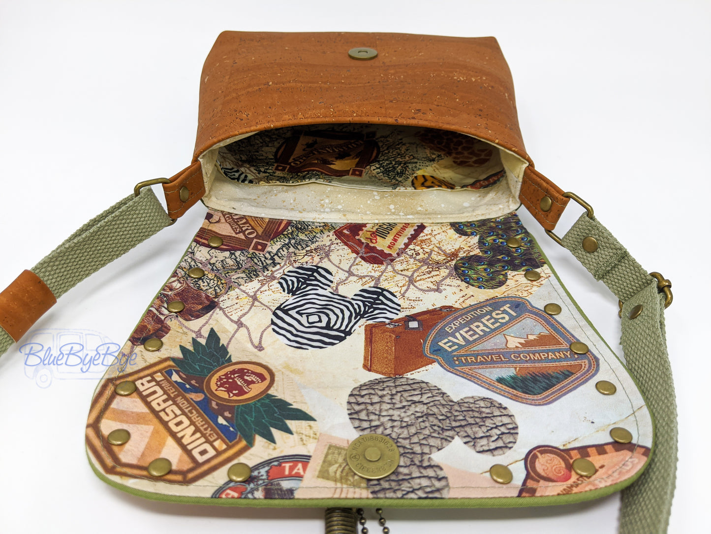 Cork Crossbody Bag with Wristlet Key Fob