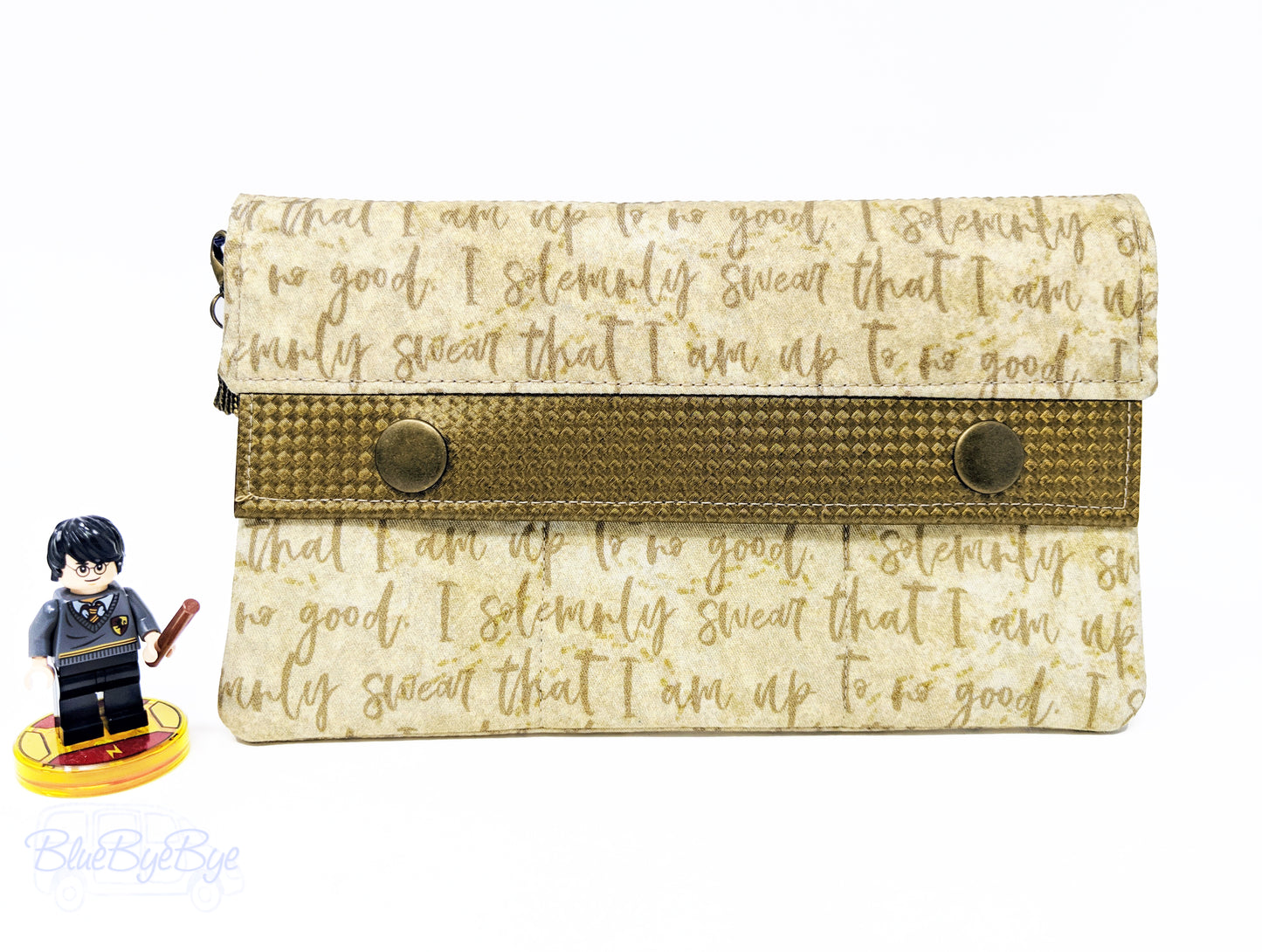 Minimalist Slimline Wallet with Gold Trim