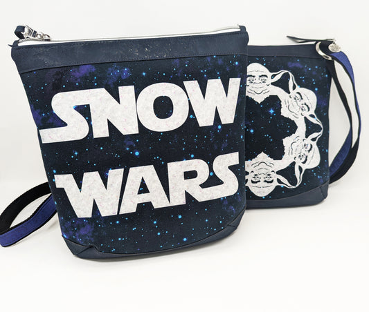 Snowflake Design Crossbody Bag